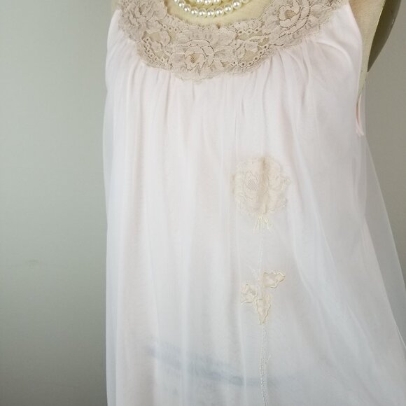 Romantic Vintage 1950's Pale Pink Babydoll Nightgown by Aristocraft * Medium - Picture 4 of 11